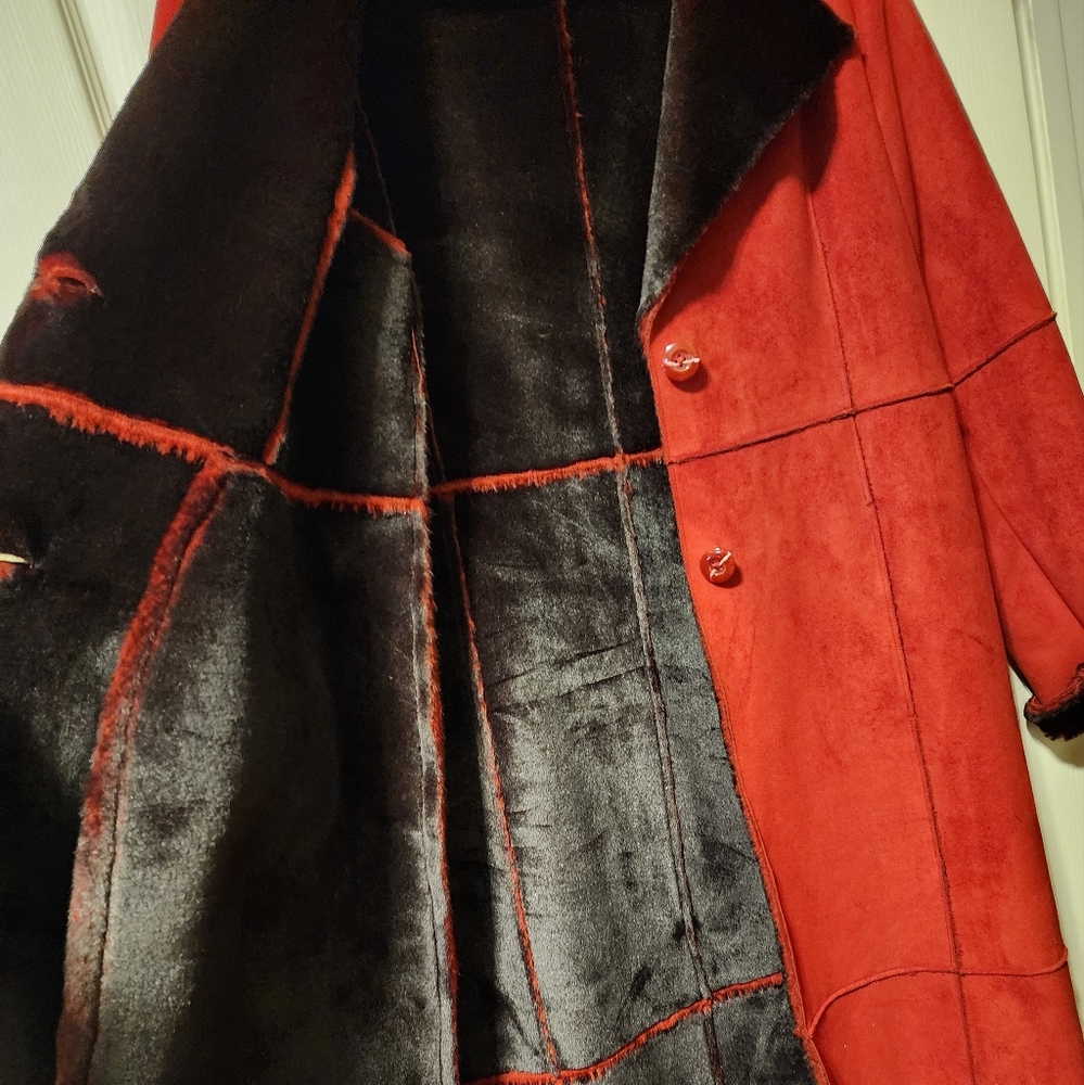 Q.U.E. Large Women's coat, size Large